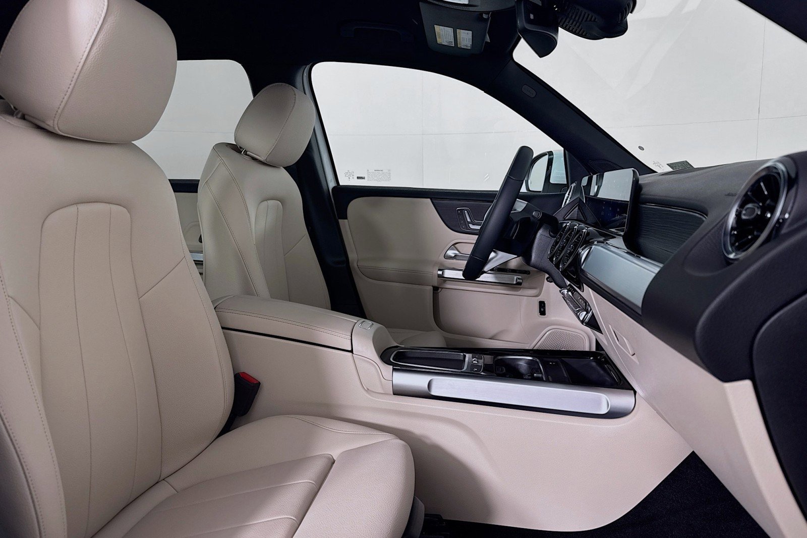 Certified 2026 Mercedes-Benz GLB 250 GLB 250 image 7