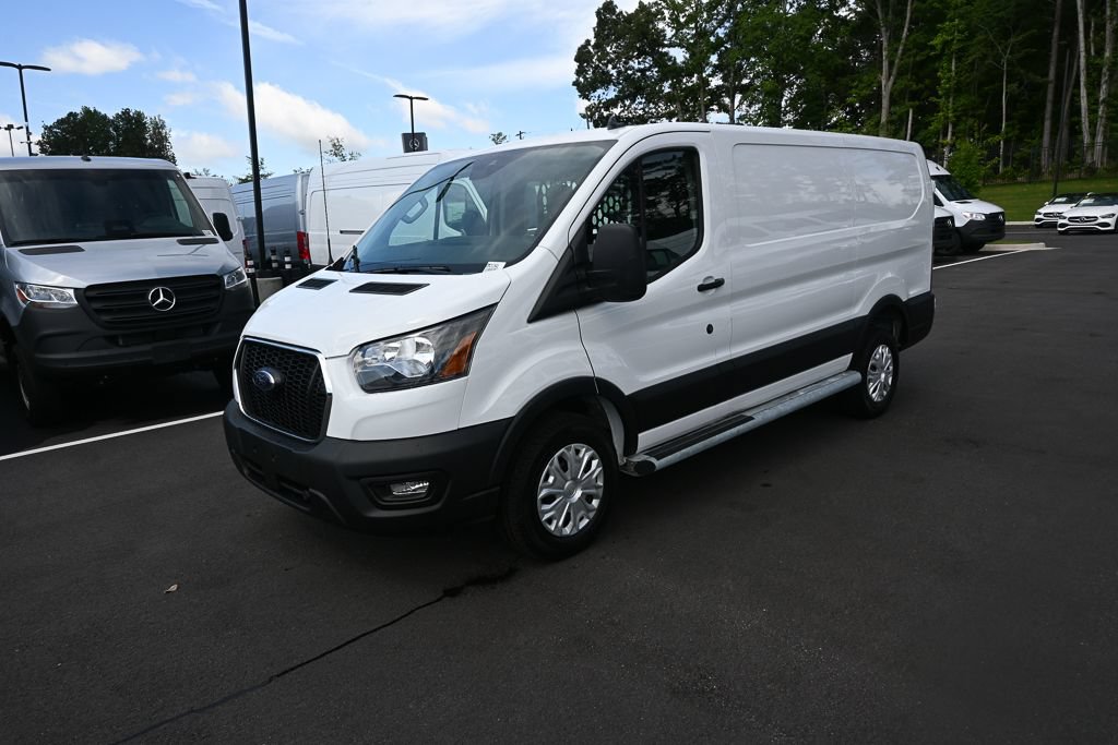 Used 2025 Ford Transit 250 Low Roof w/ Exterior Upgrade Package RWD image 1