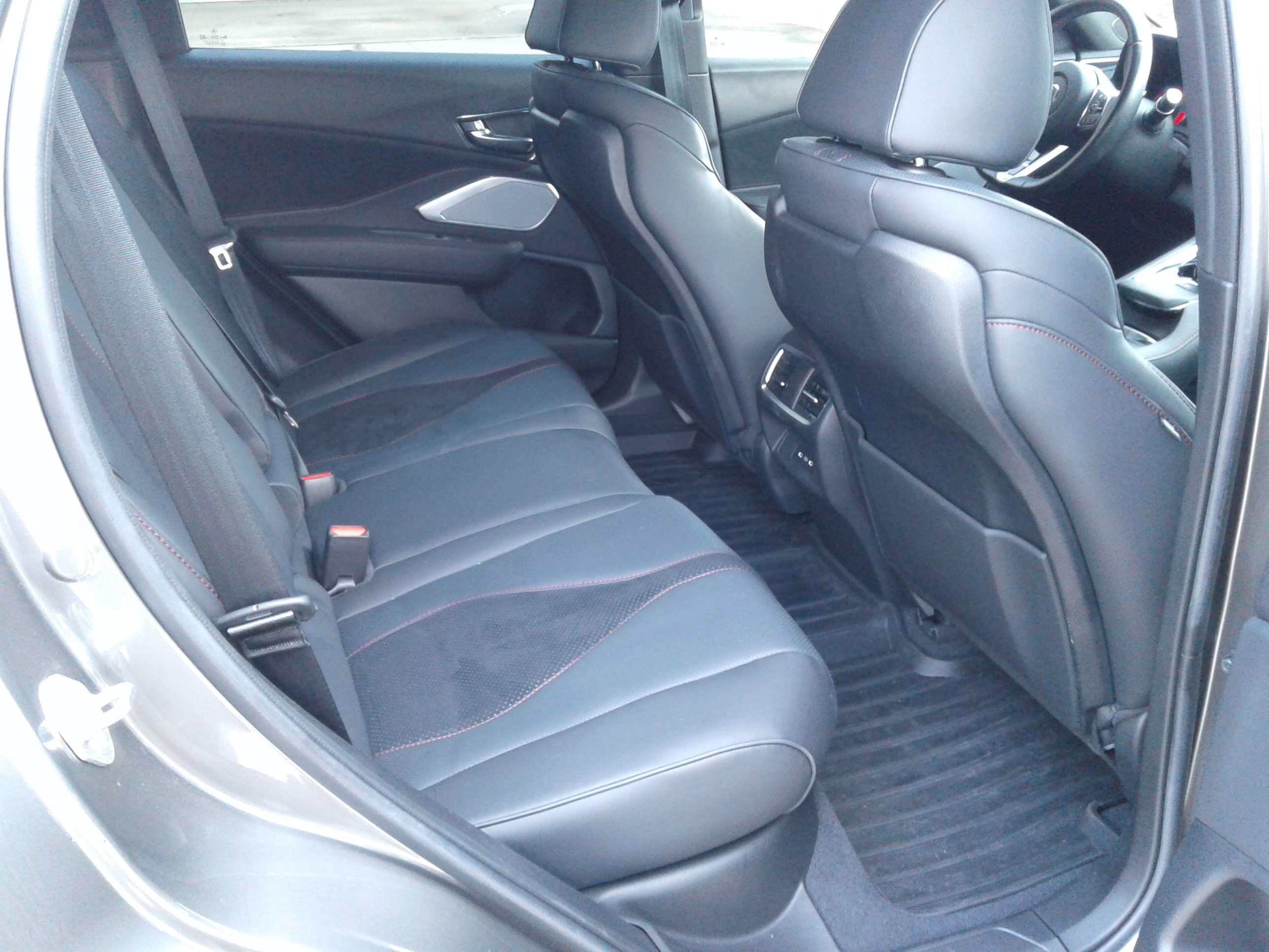 Used 2022 Acura RDX A-Spec image 11