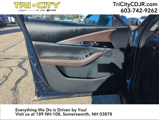 Used 2021 MAZDA CX-30 AWD 2.5 S w/ Premium Package image 18