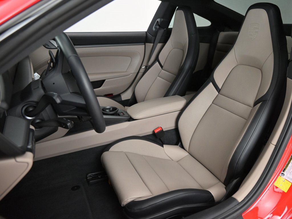 Used 2025 Porsche 911 Carrera image 12