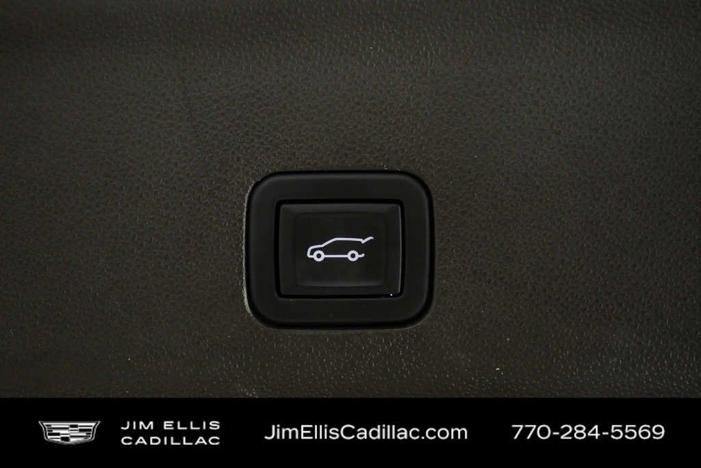 Used 2025 Chevrolet Tahoe LT RWD image 32