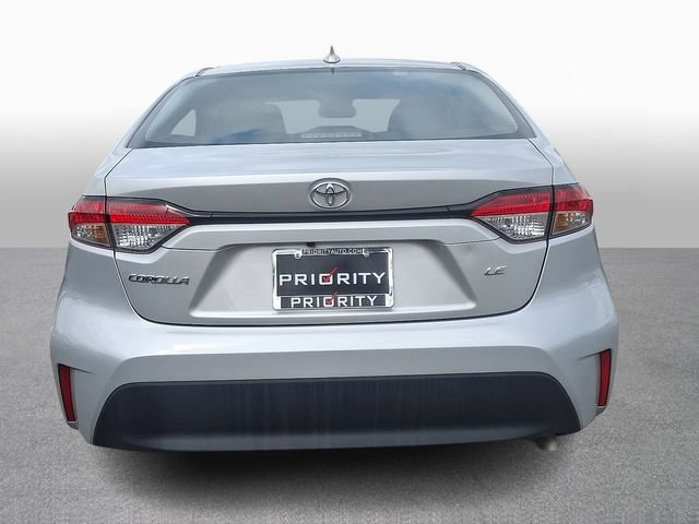 Used 2025 Toyota Corolla LE FWD image 5