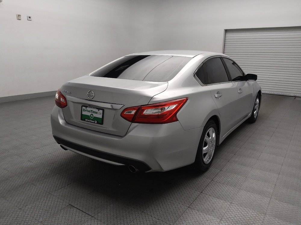 Used 2016 Nissan Altima 2.5 S w/ Power Driver Seat Package FWD image 9