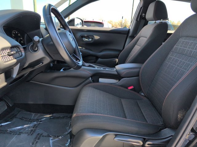 Used 2025 Honda HR-V Sport image 21