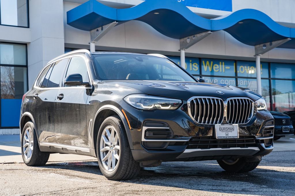 Used 2022 BMW X5 xDrive40i AWD/4WD image 1