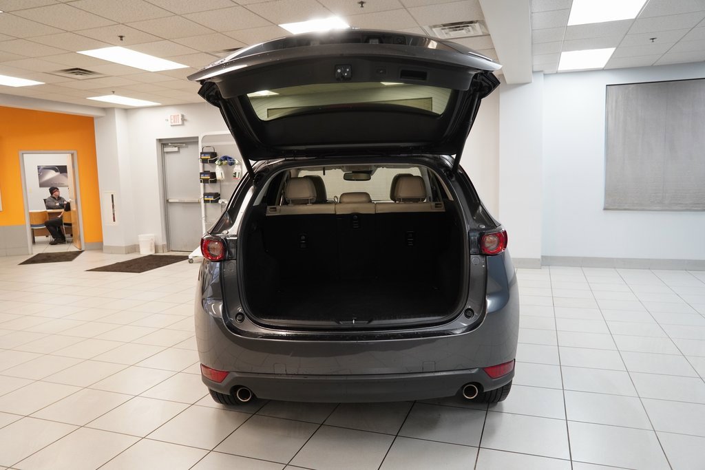 Used 2017 MAZDA CX-5 Touring w/ Preferred Equipment Package image 10