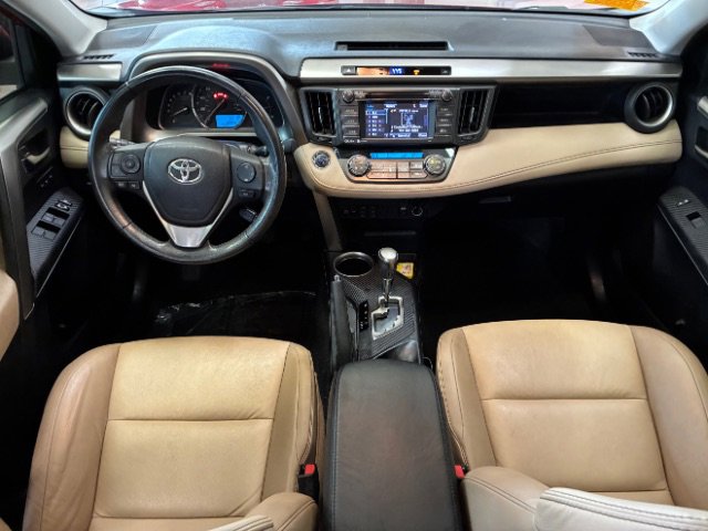 Used 2015 Toyota RAV4 Limited w/ Technology Package image 20