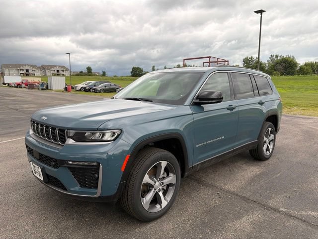New 2026 Jeep Grand Cherokee L Limited w/ Luxury Tech Group II