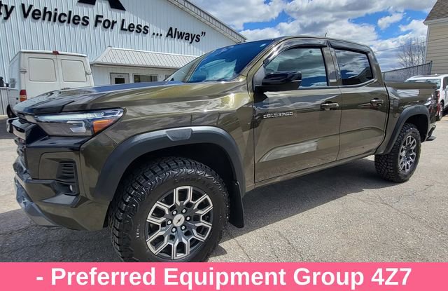 Used 2023 Chevrolet Colorado Z71 w/ Z71 Convenience Package 2 AWD/4WD image 26