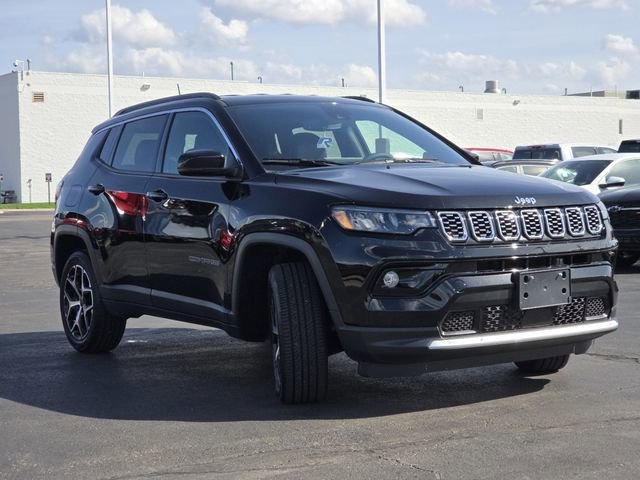 Used 2026 Jeep Compass Limited AWD/4WD image 17