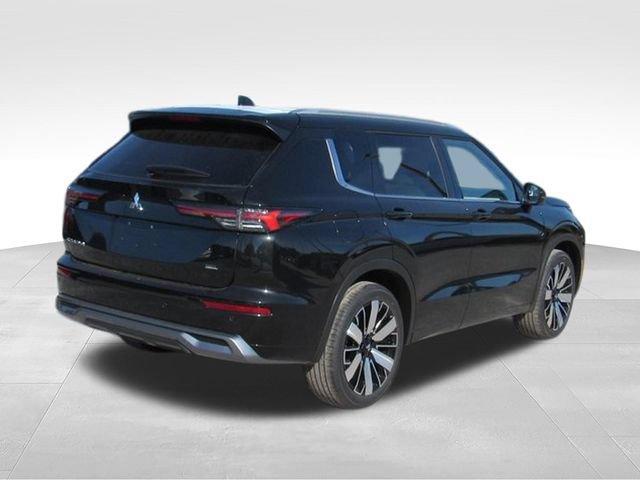 New 2026 Mitsubishi Outlander SEL FWD image 3