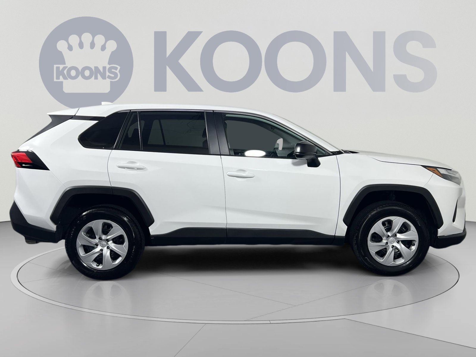 Used 2025 Toyota RAV4 LE FWD image 8