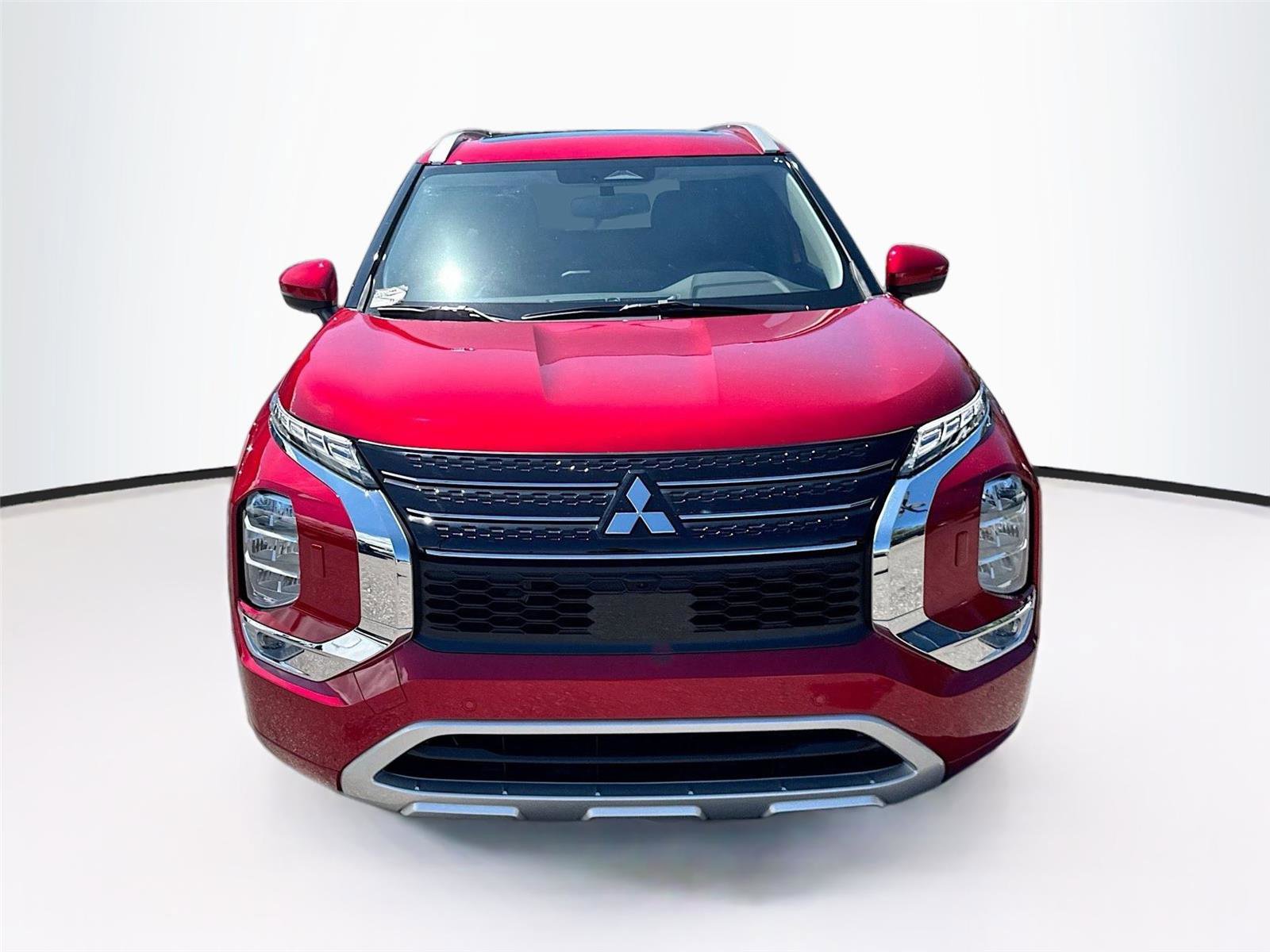 New 2025 Mitsubishi Outlander SEL image 3