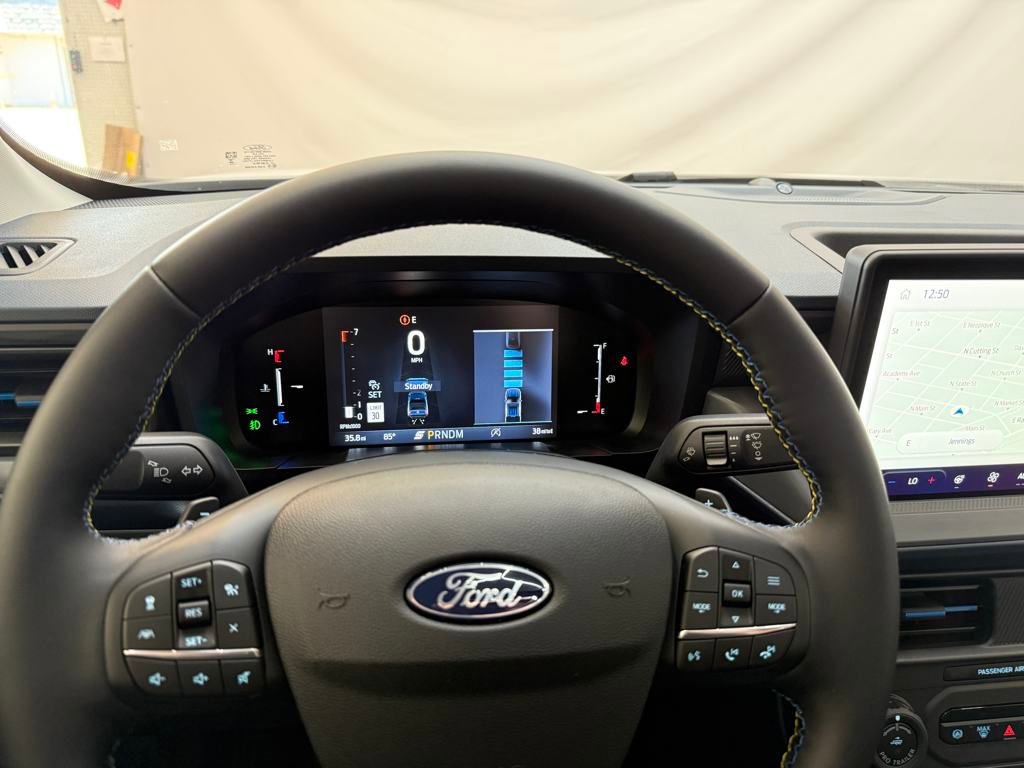 New 2025 Ford Maverick Lobo image 13