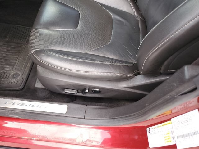 Used 2013 Ford Fusion Titanium FWD image 19