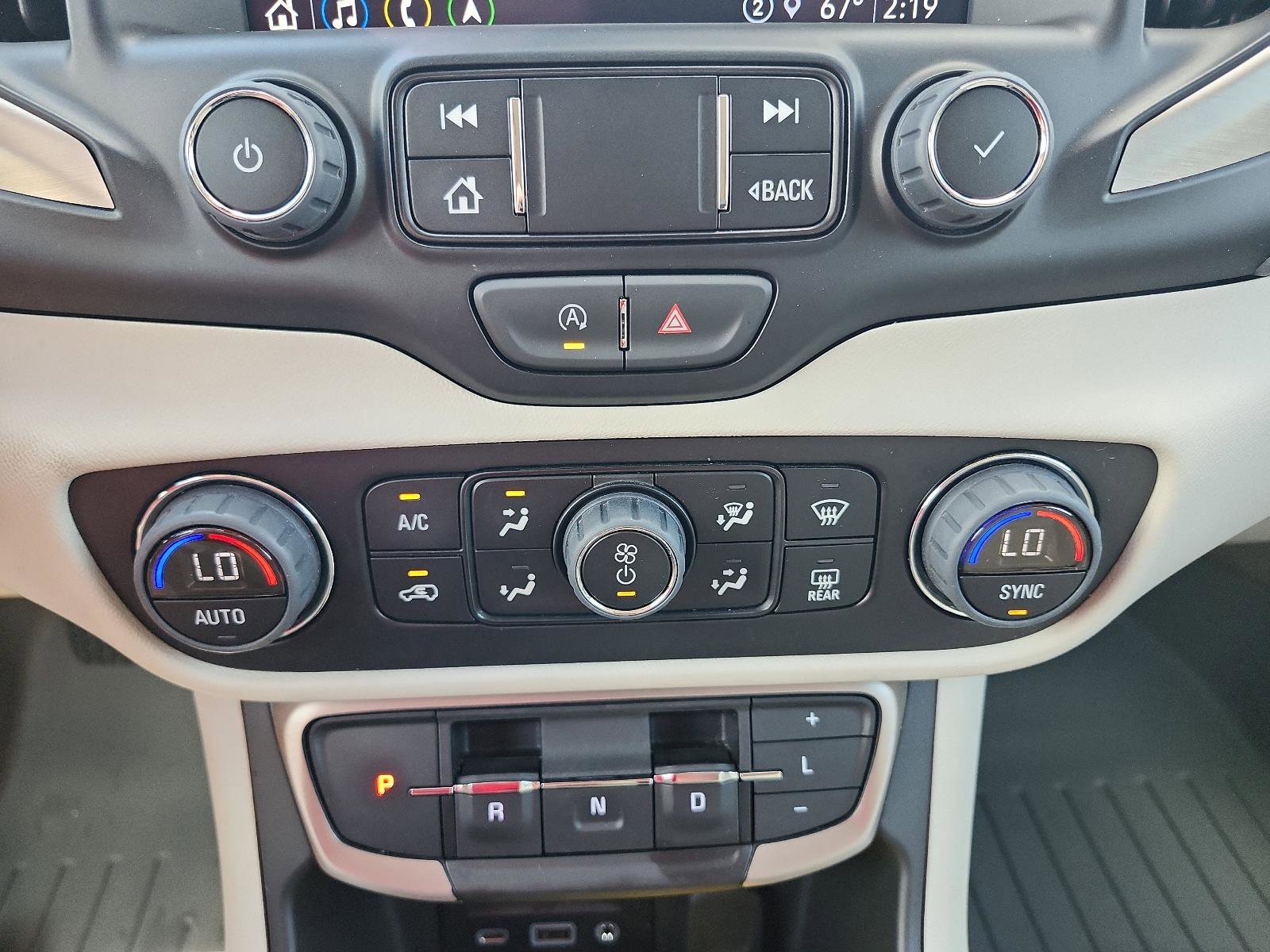 Certified 2024 GMC Terrain Denali w/ Denali Premium Package AWD/4WD image 20