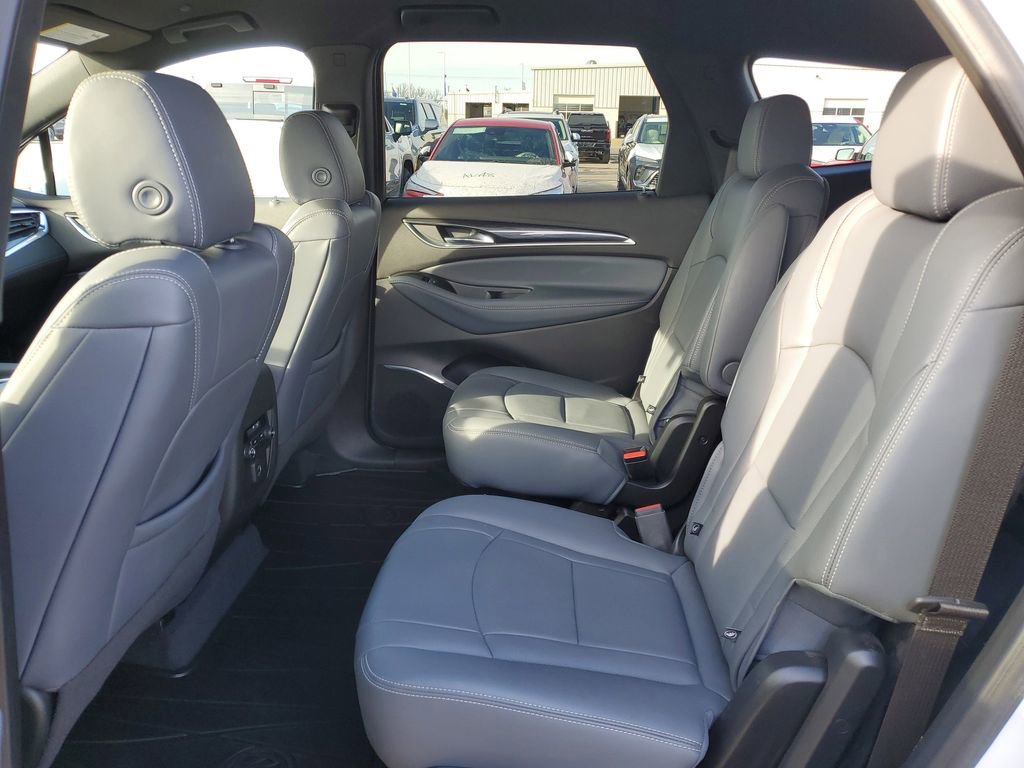Certified 2023 Buick Enclave Essence image 26