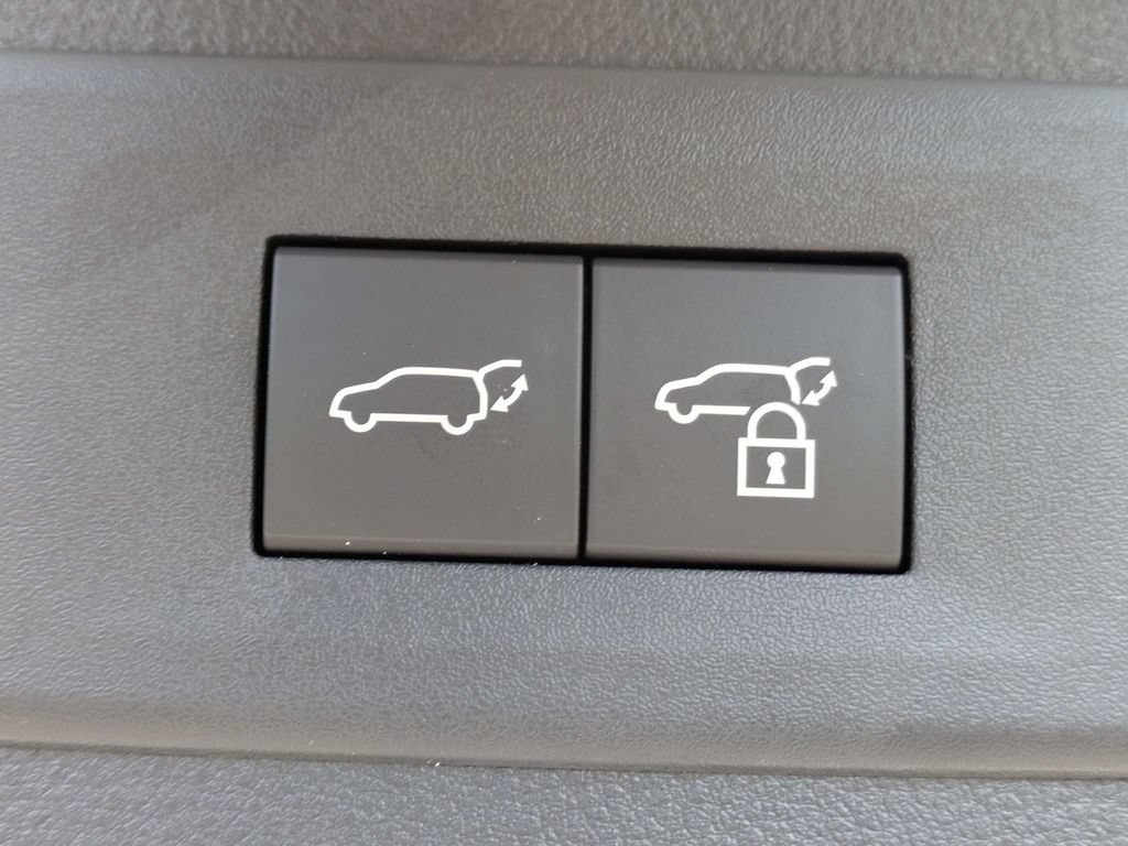 Used 2025 Lexus NX 350h AWD w/ Cold Area Package image 13