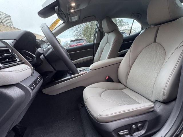 Used 2024 Toyota Camry XLE w/ Cold Weather Package image 22