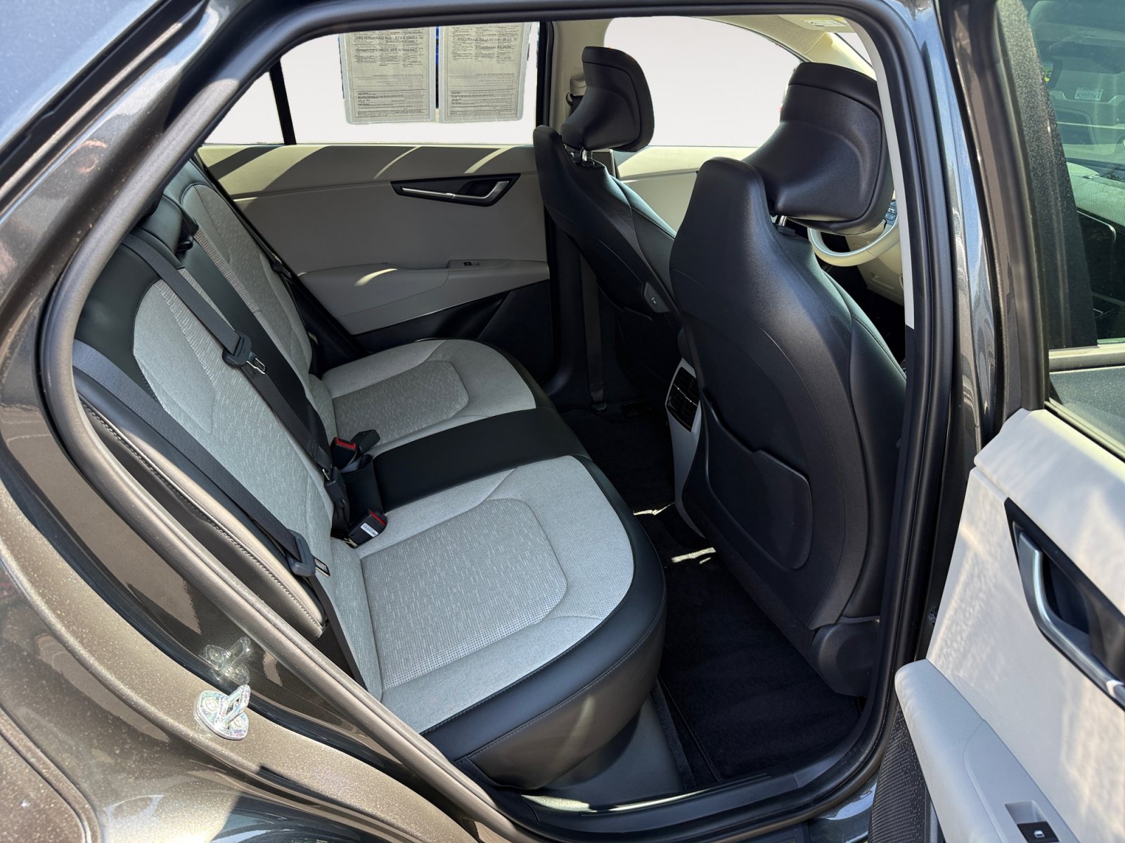 Used 2024 Kia Niro Wave FWD image 18