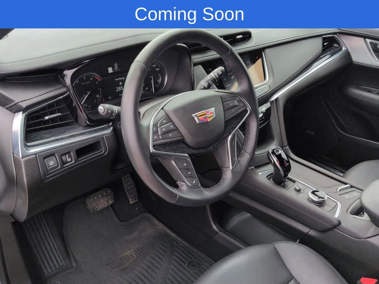 Used 2023 Cadillac XT5 Premium Luxury AWD/4WD image 2