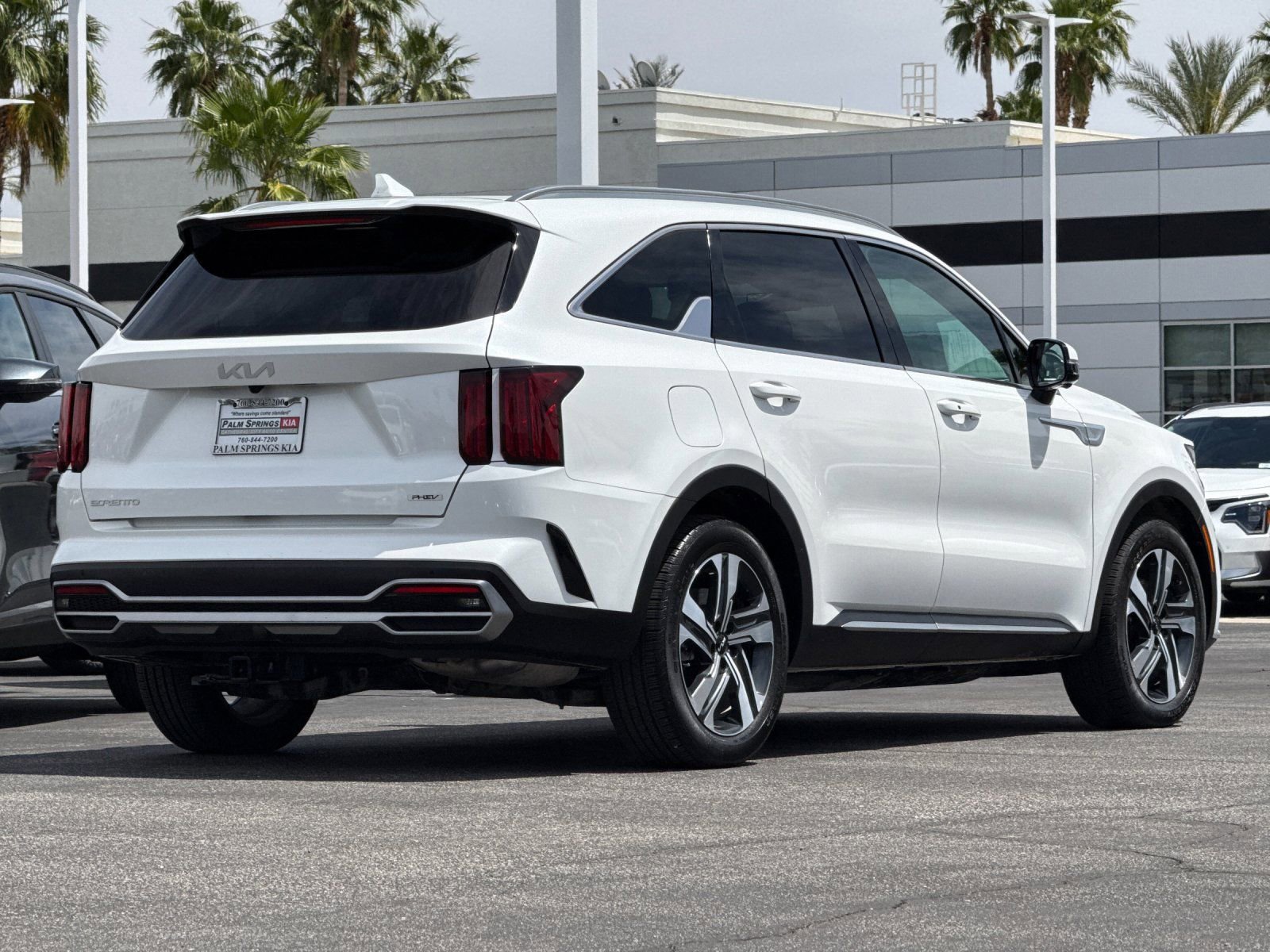 Certified 2024 Kia Sorento SX Prestige AWD/4WD image 3