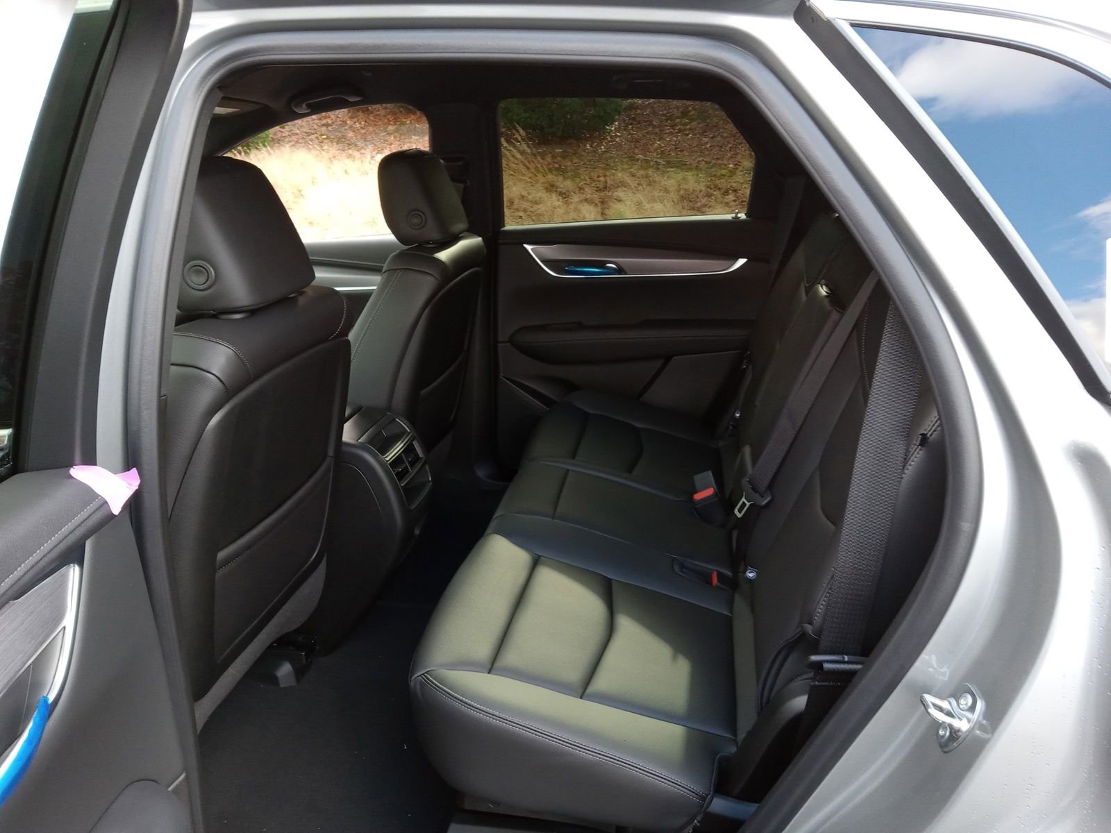 New 2026 Cadillac XT5 Luxury image 19