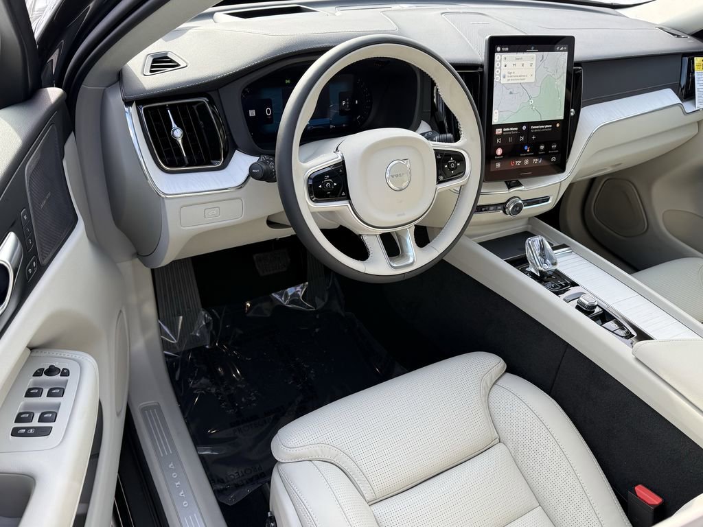 New 2026 Volvo XC60 B5 Ultra w/ Climate Package image 14