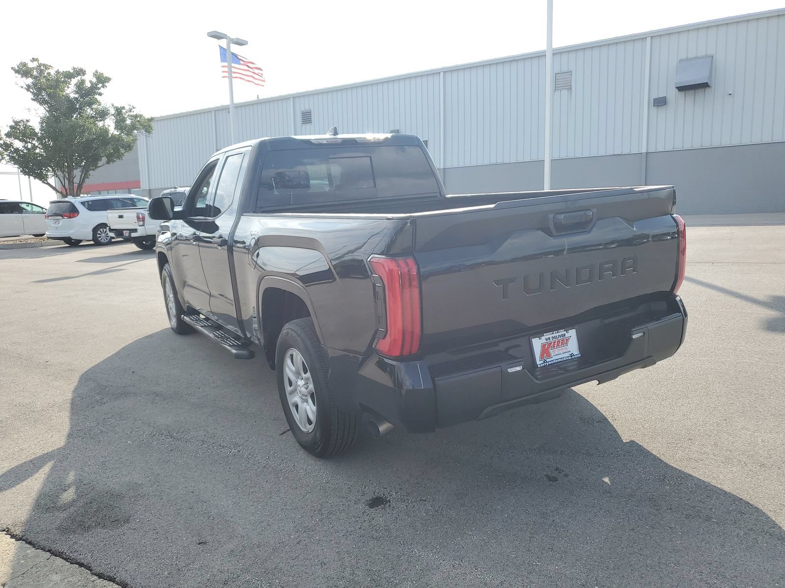 Used 2023 Toyota Tundra SR RWD image 3