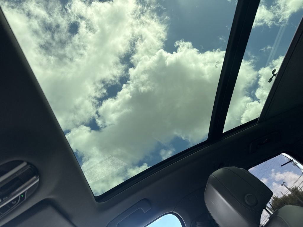 Used 2021 Porsche Cayenne S image 12