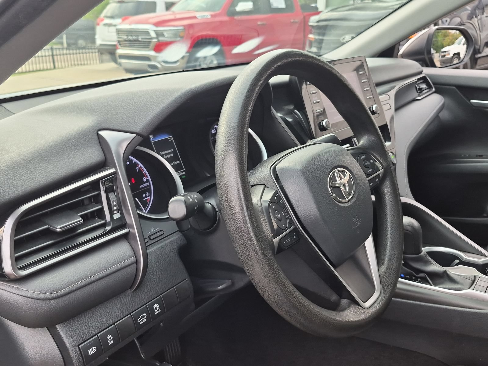 Used 2023 Toyota Camry LE FWD image 11