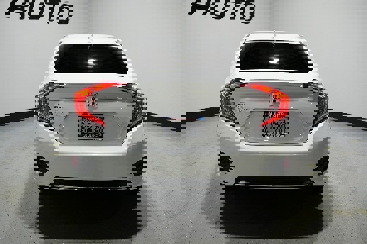 Used 2019 Honda Civic EX image 10