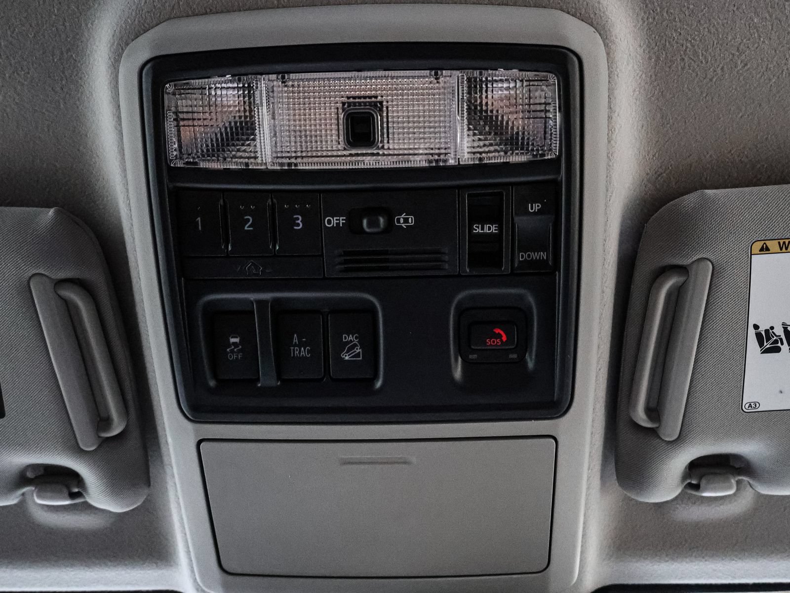 Used 2024 Toyota 4Runner Limited AWD/4WD image 31