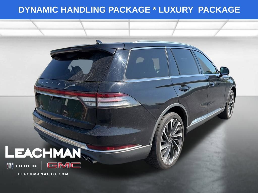 Used 2020 Lincoln Aviator Reserve w/ Equipment Group 202A image 3