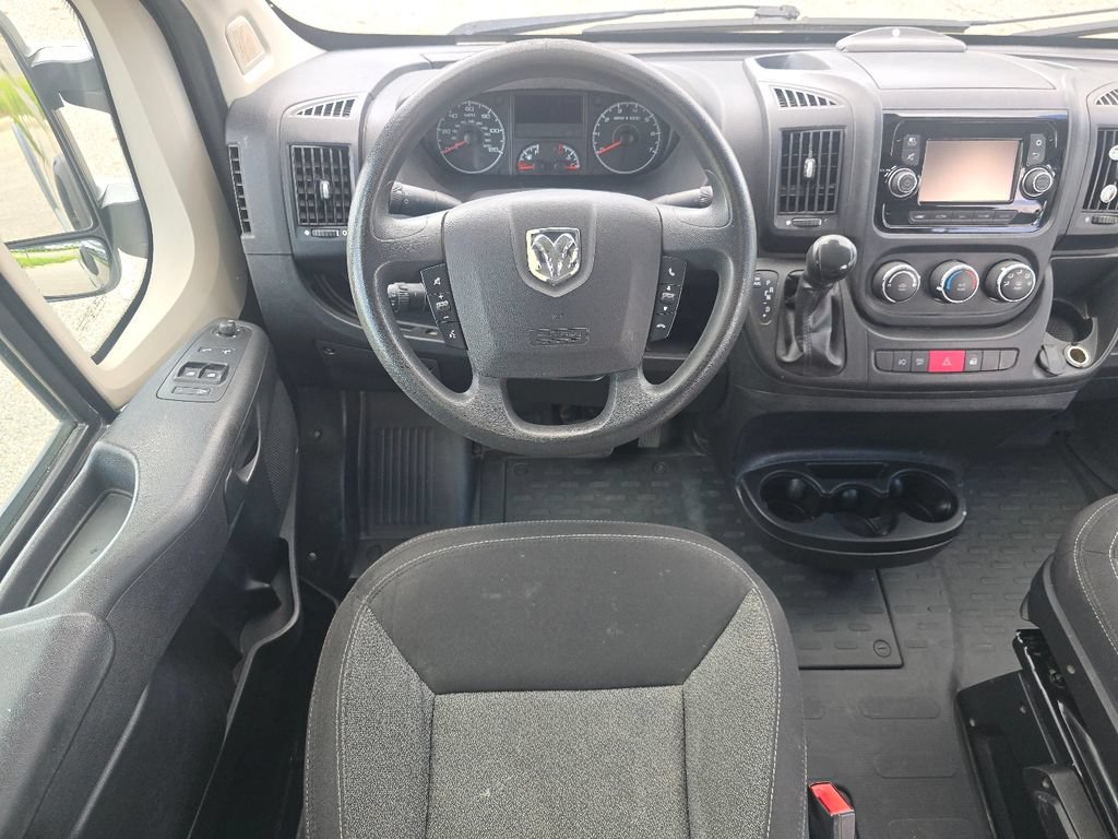 Used 2018 RAM ProMaster 3500 w/ Premium Appearance Group FWD image 17