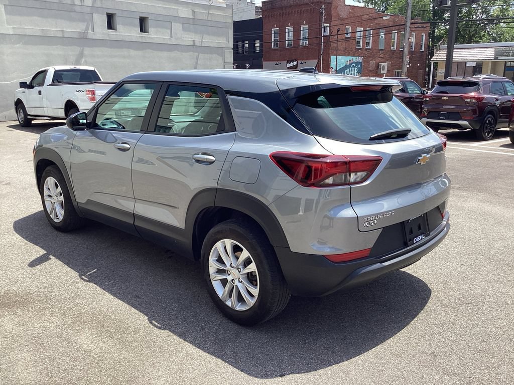 Used 2023 Chevrolet TrailBlazer LS FWD image 7