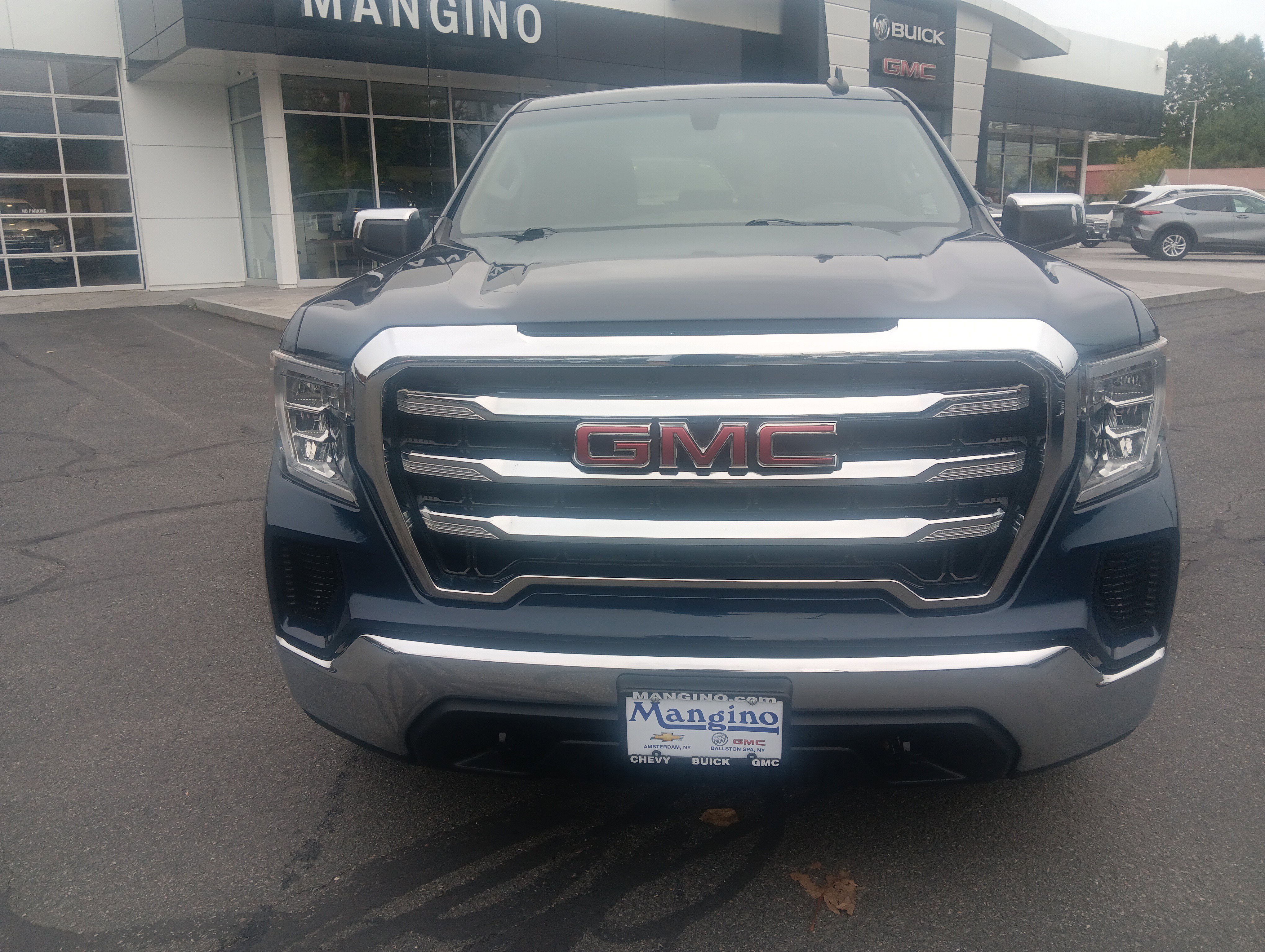 Certified 2020 GMC Sierra 1500 SLE w/ SLE Value Package image 7