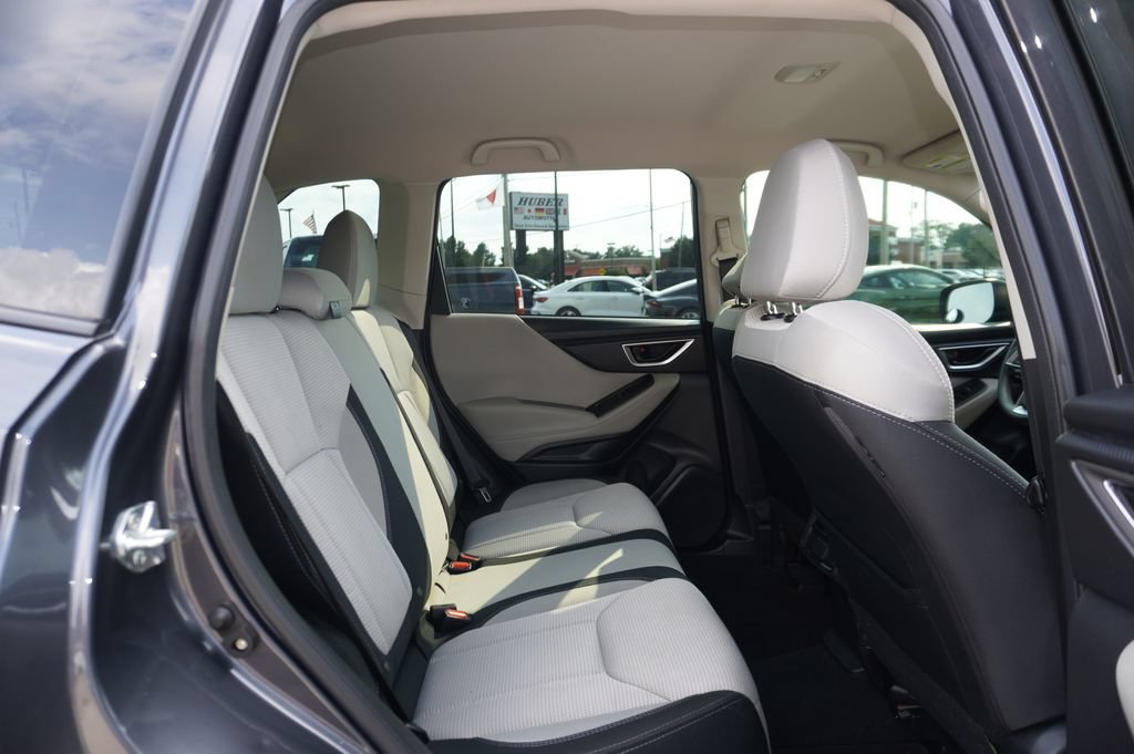 Used 2023 Subaru Forester AWD/4WD image 27