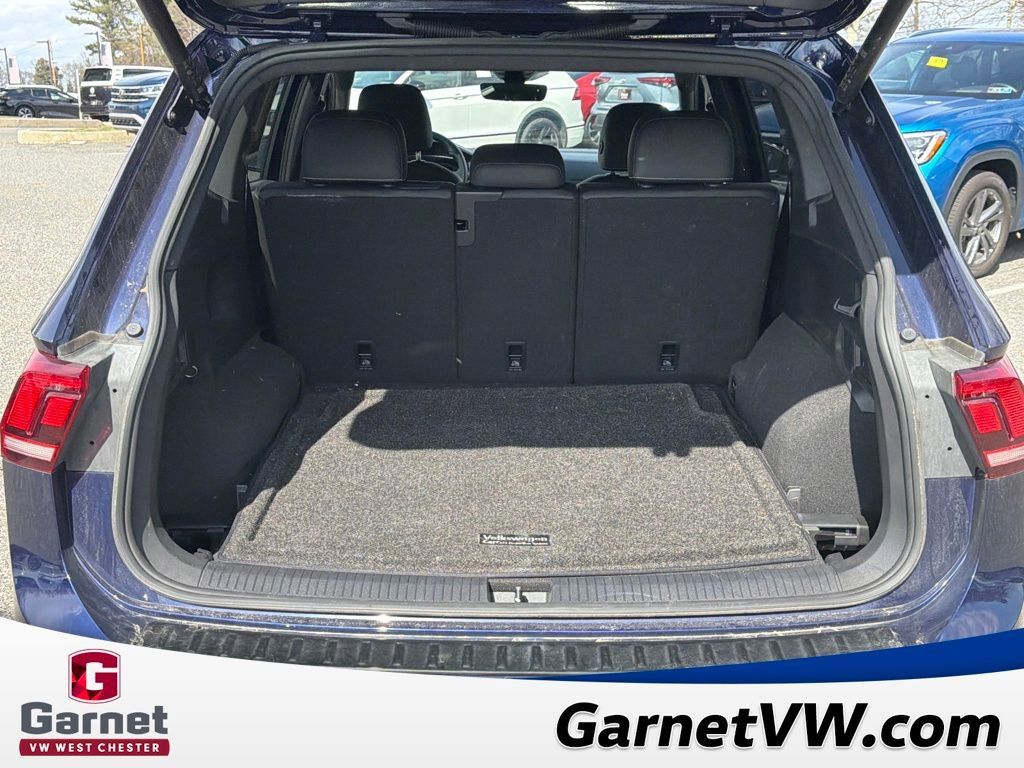 Certified 2023 Volkswagen Tiguan SEL R-Line image 24