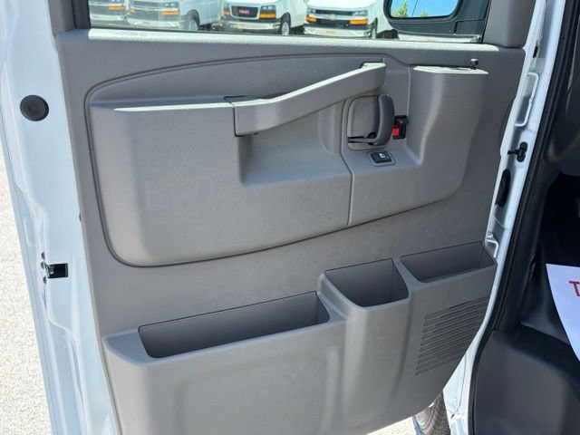 New 2026 Chevrolet Express 3500 w/ Driver Convenience Package RWD image 16