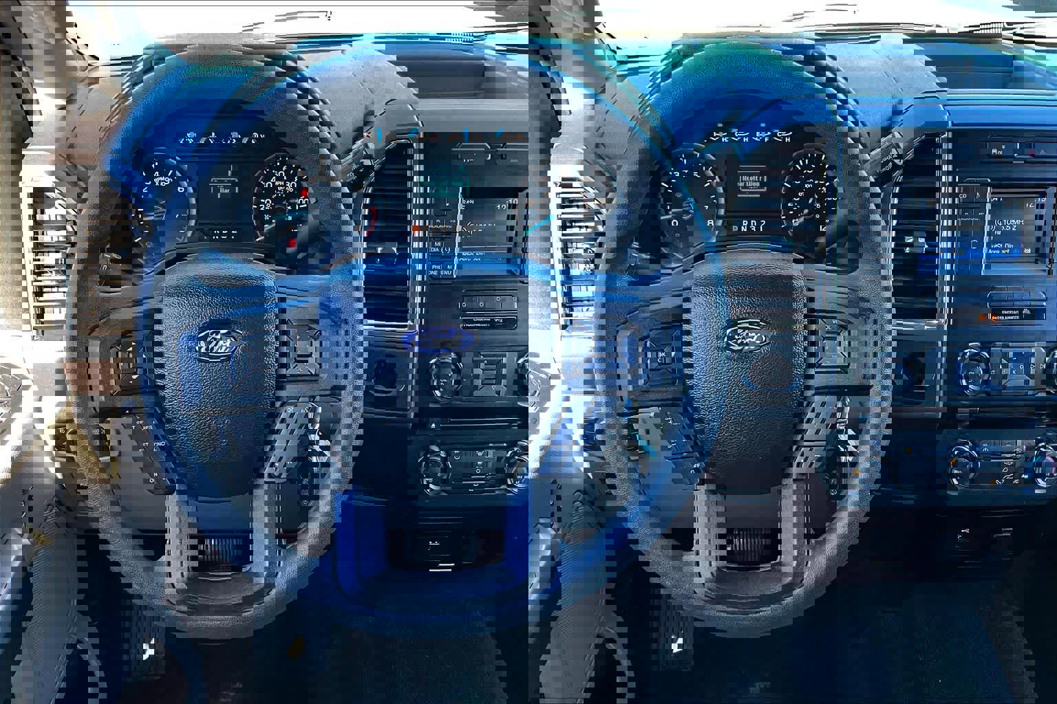 Used 2016 Ford F150 XLT image 6