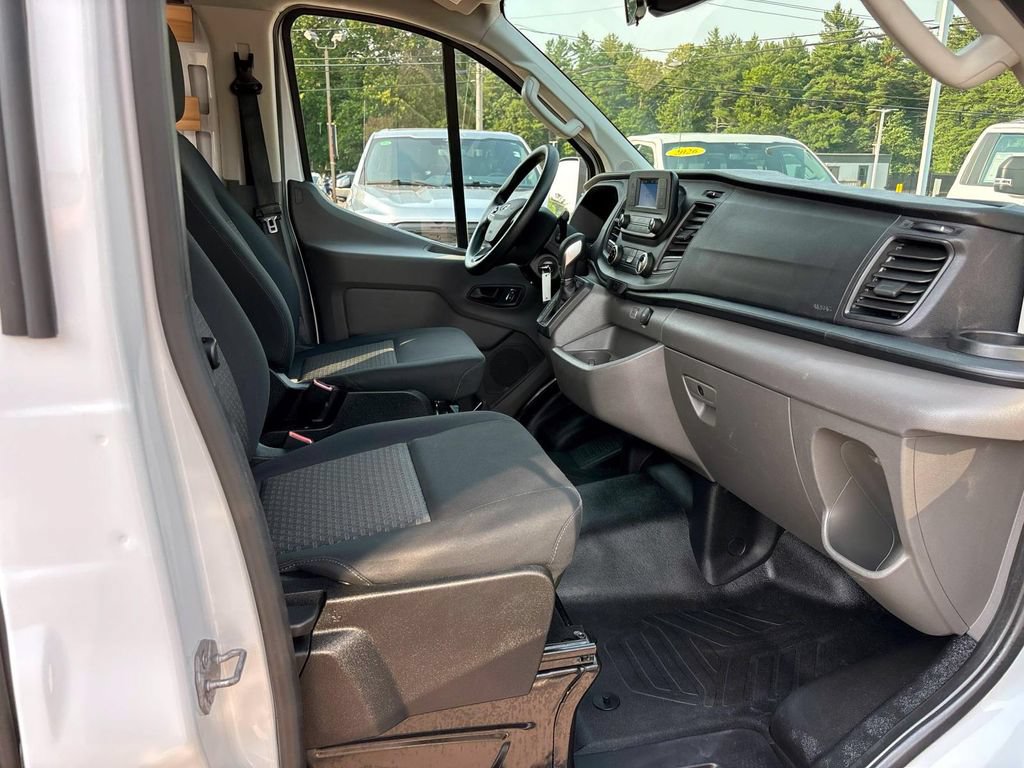 Used 2025 Ford Transit 250 Low Roof w/ Exterior Upgrade Package RWD image 16