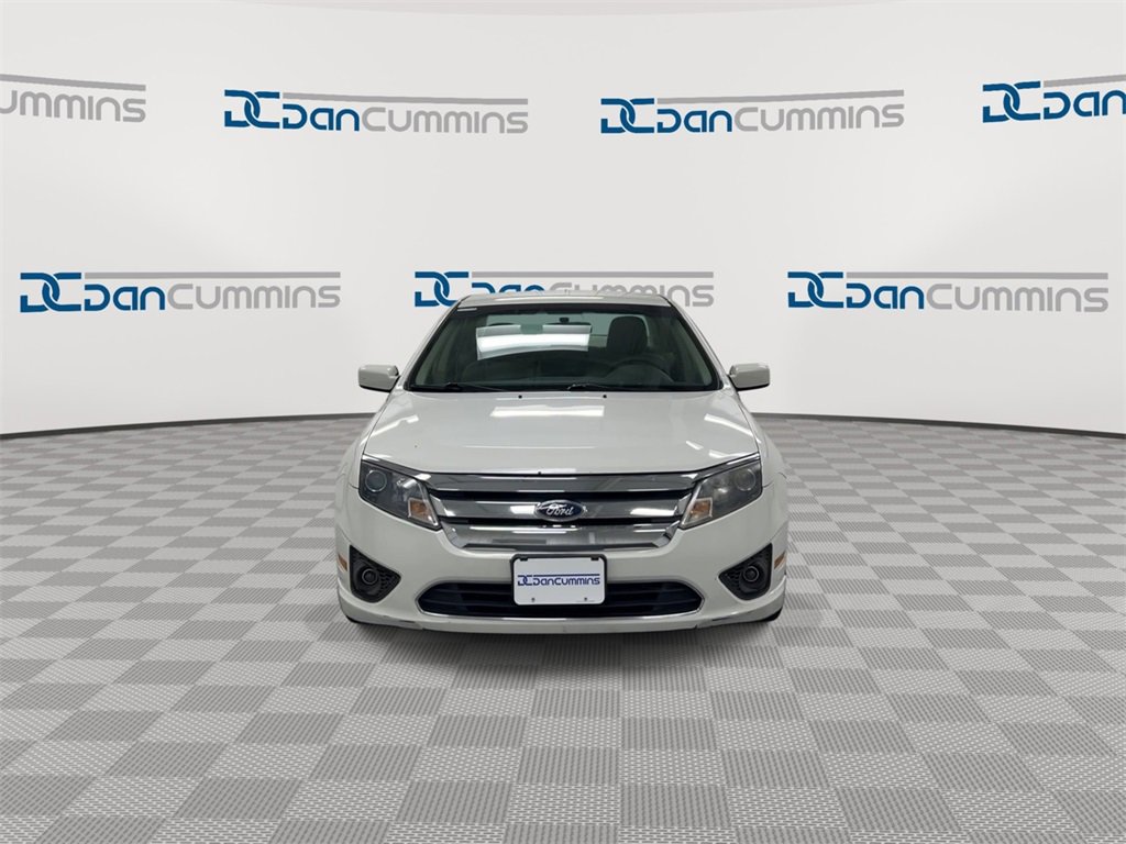 Used 2010 Ford Fusion SE image 3