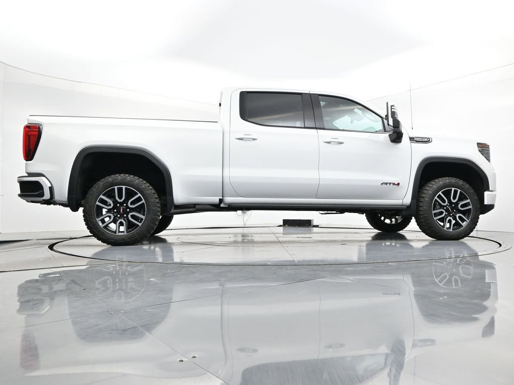 Used 2026 GMC Sierra 1500 AT4 w/ AT4 Premium Package AWD/4WD image 33