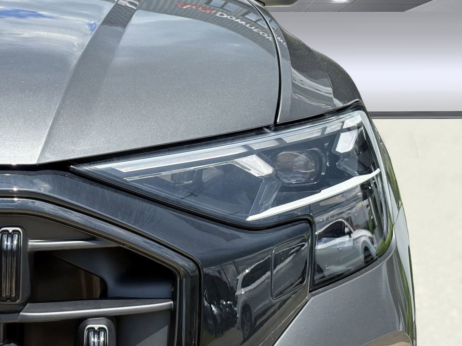 New 2025 Audi Q8 Premium image 11