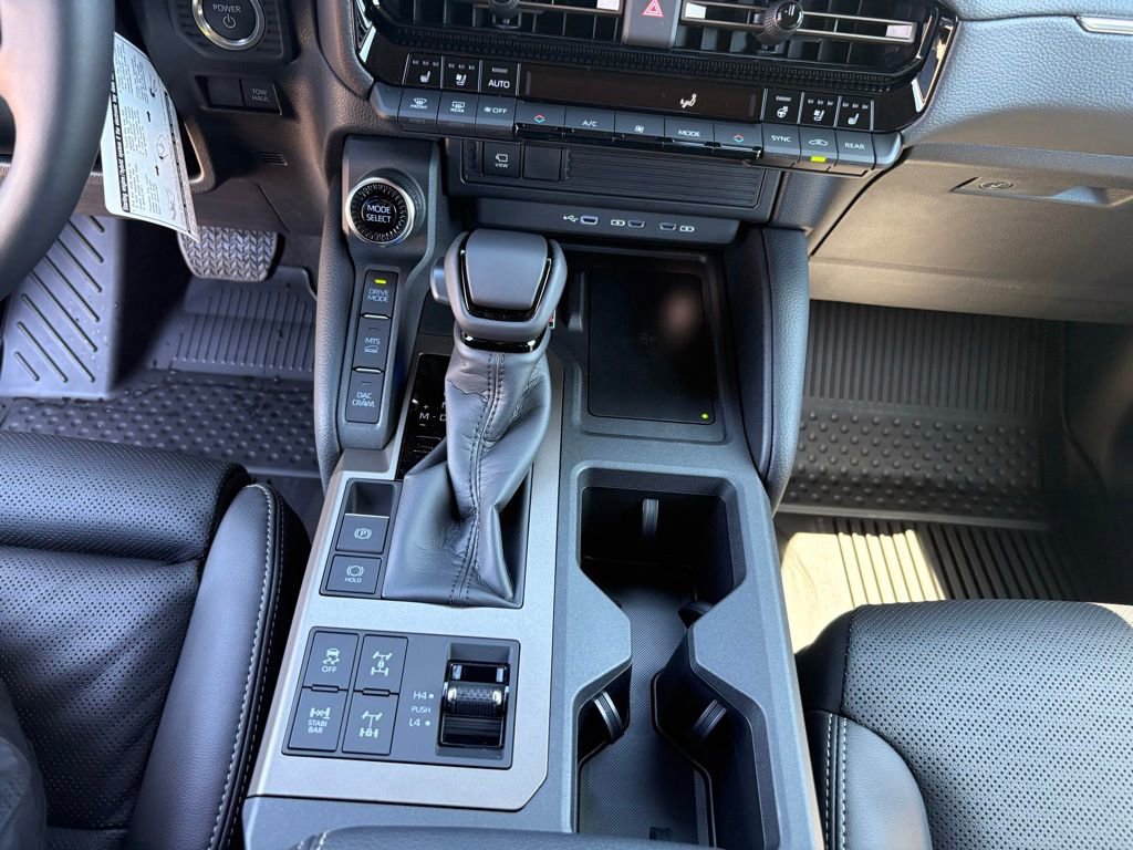 Used 2026 Toyota Land Cruiser w/ Premium Package AWD/4WD image 19