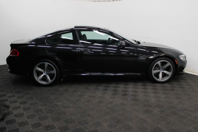 Used 2008 BMW 650i Coupe w/ Sport Pkg image 4