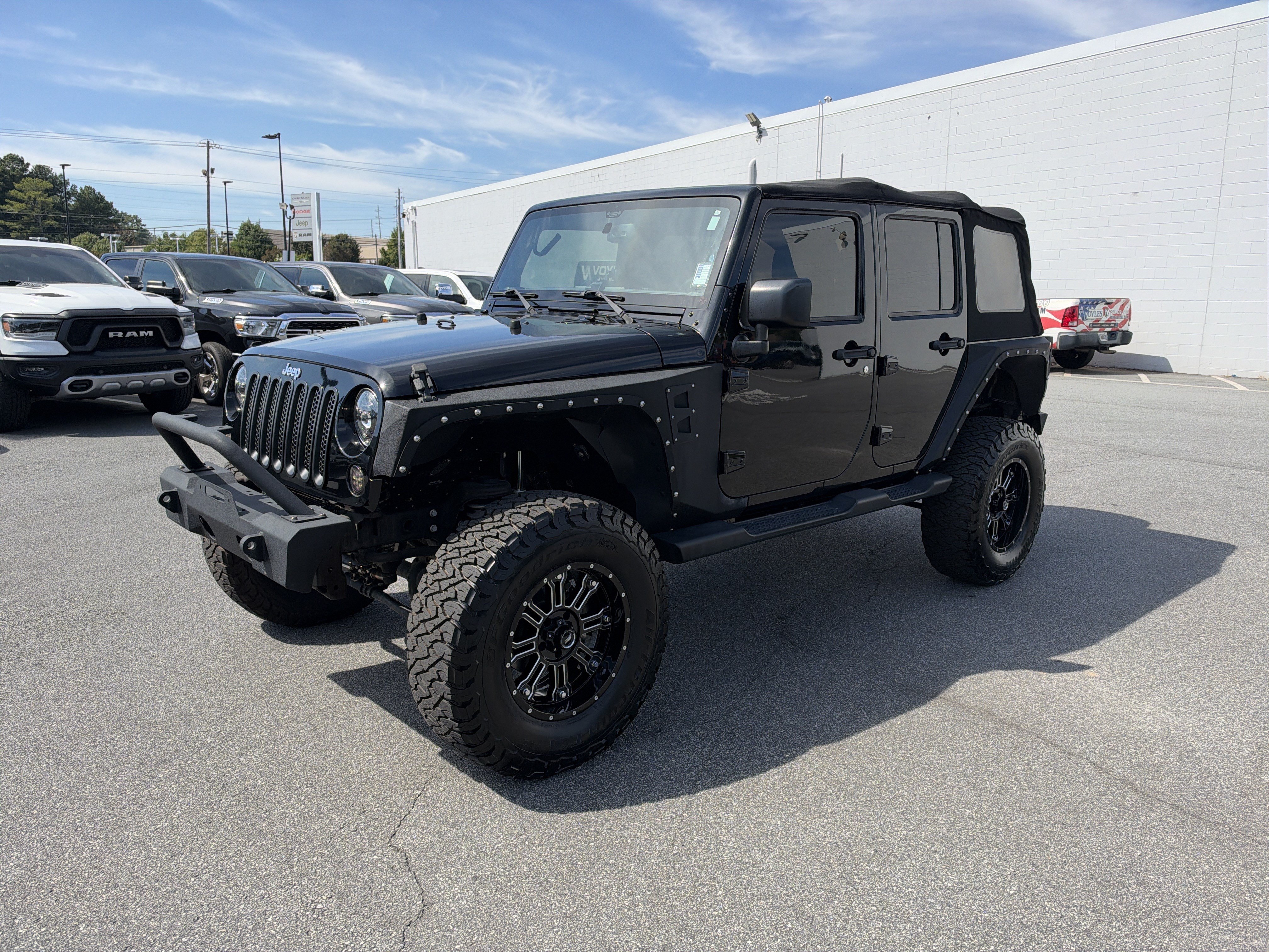 Used 2016 Jeep Wrangler Unlimited Sport w/ Quick Order Package 24S AWD/4WD image 3