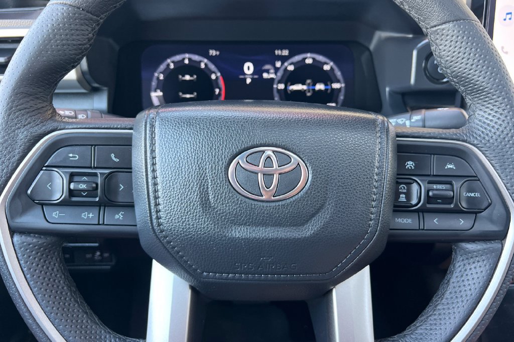 Certified 2025 Toyota Tacoma Limited AWD/4WD image 26